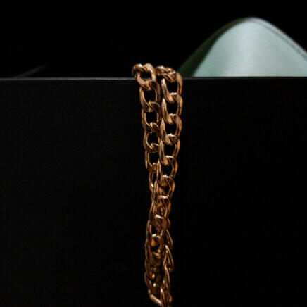 Contemporary jewellery