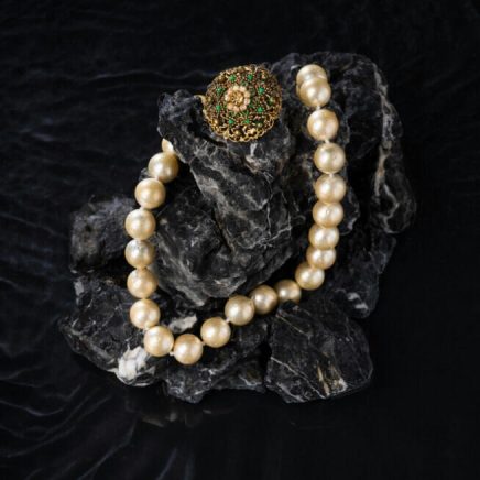 pearl bracelet